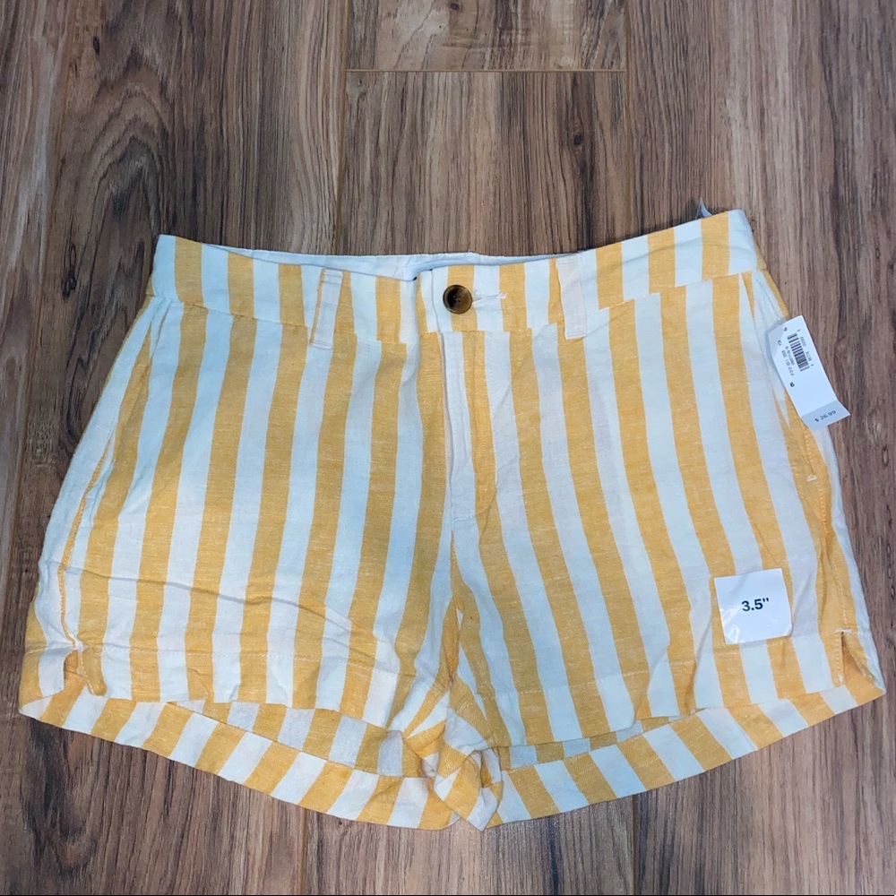 Old Navy Everday Short